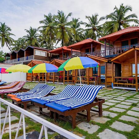 Om Sai Beach Resort อากอนดา ภายนอก รูปภาพ