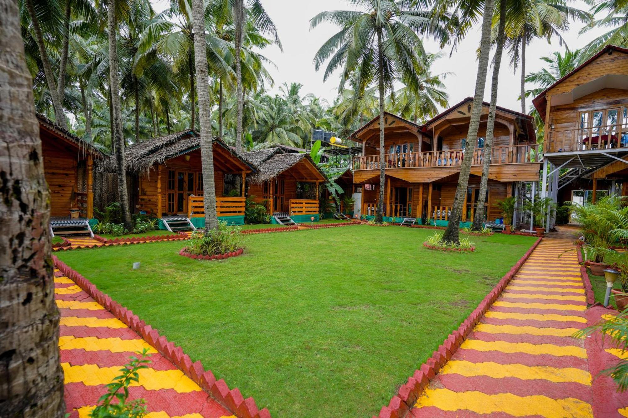 Om Sai Beach Resort อากอนดา ภายนอก รูปภาพ