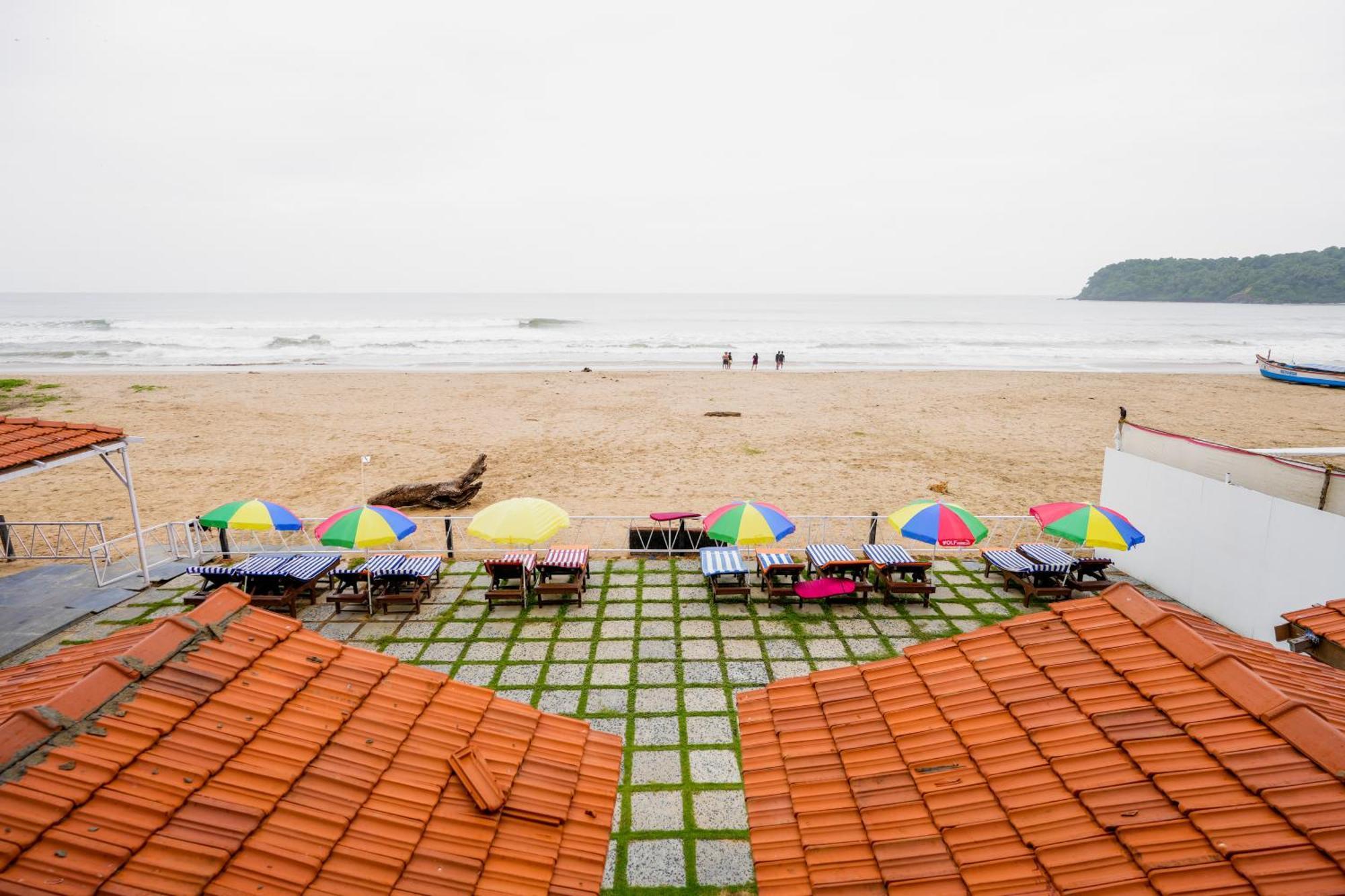 Om Sai Beach Resort อากอนดา ภายนอก รูปภาพ